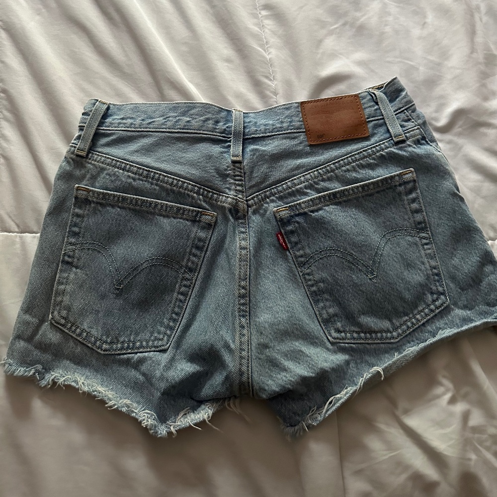 Shorts - Picture 2 of 4